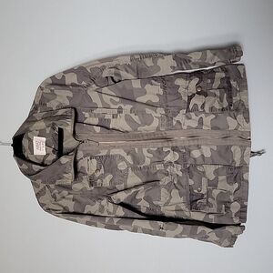 Ashley by 26 Tomboy Casual International Camo Utility Cargo Jacket Large